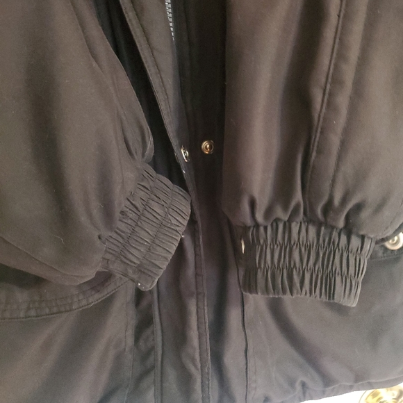 Vintage Women's Winter Jacket - Picture 5 of 9